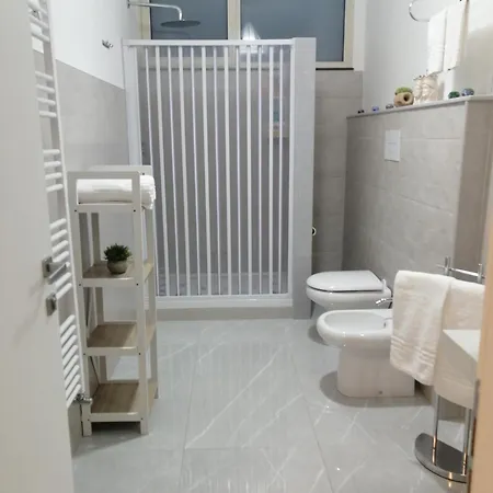 Five Bed & Breakfast 4*