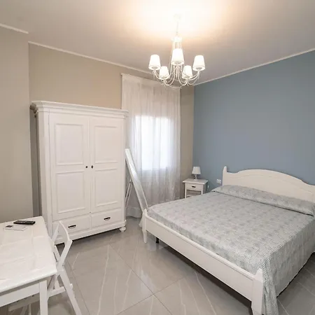 Couette-café Five Licata