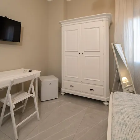 Bed and breakfast Five Licata