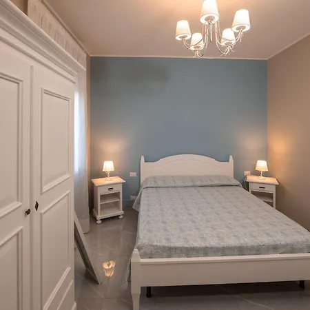 Five Bed and breakfast 3*