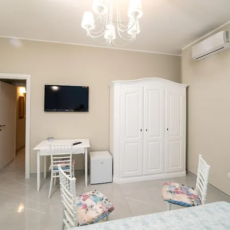 Bed and breakfast Five Licata