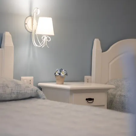 Five Bed and breakfast 3*