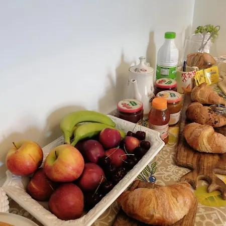 Frühstückspension Five Licata