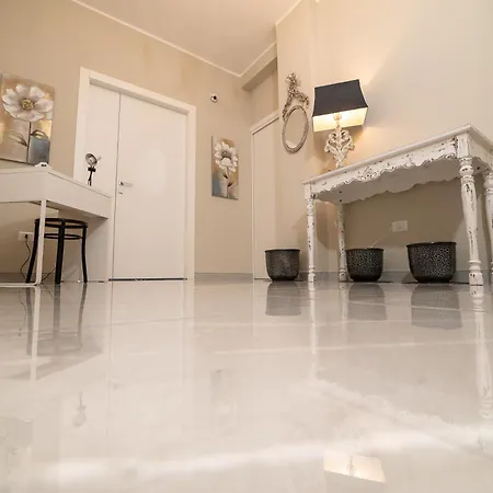 Five Oda ve Kahvaltı